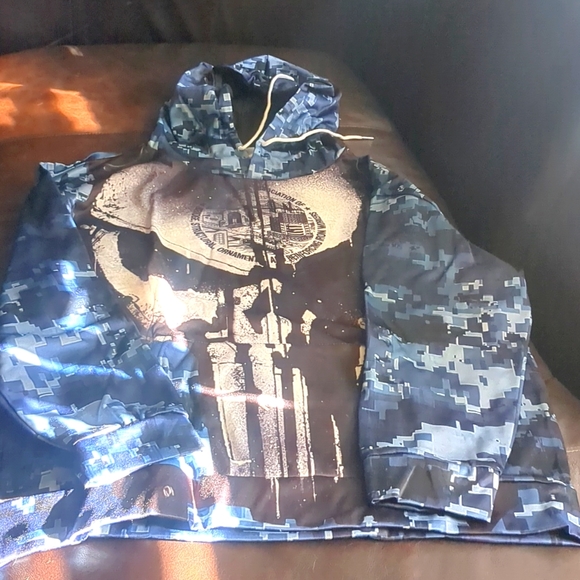 Iron Workers Sweat Shirt - Picture 1 of 3